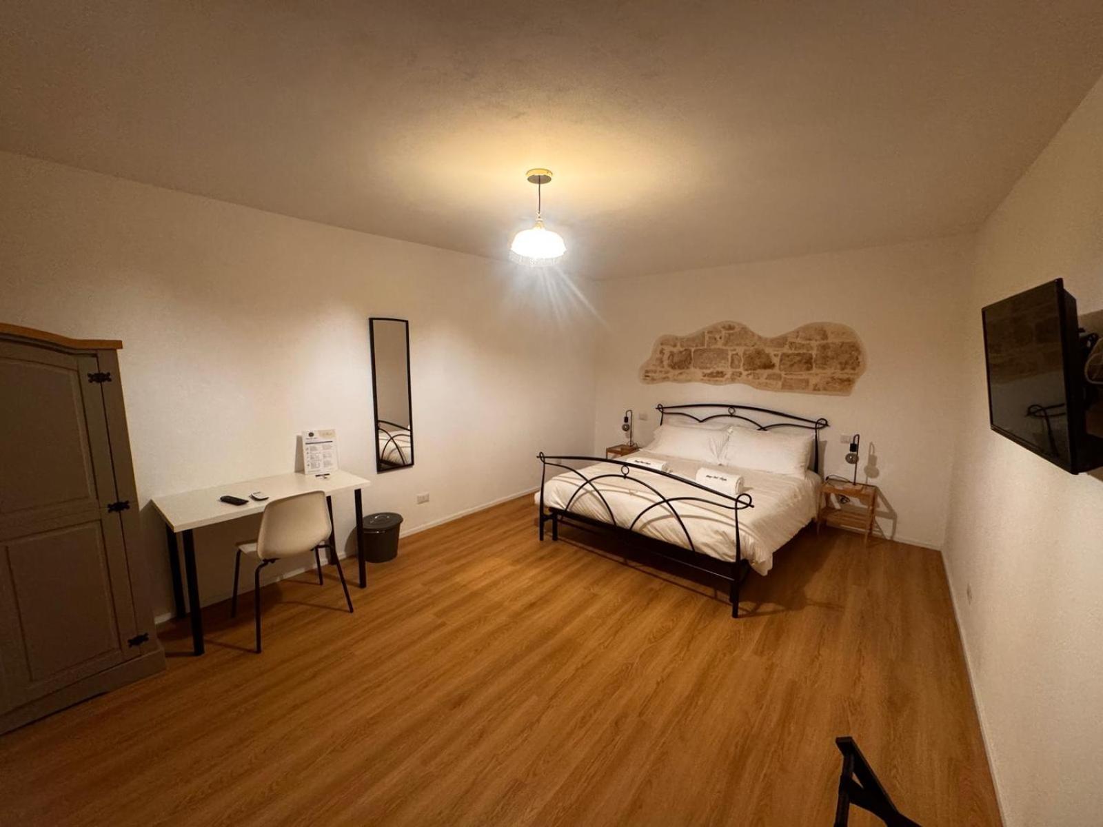 ホテル Borgo Sant Angelo コンヴェルサーノ 部屋 写真